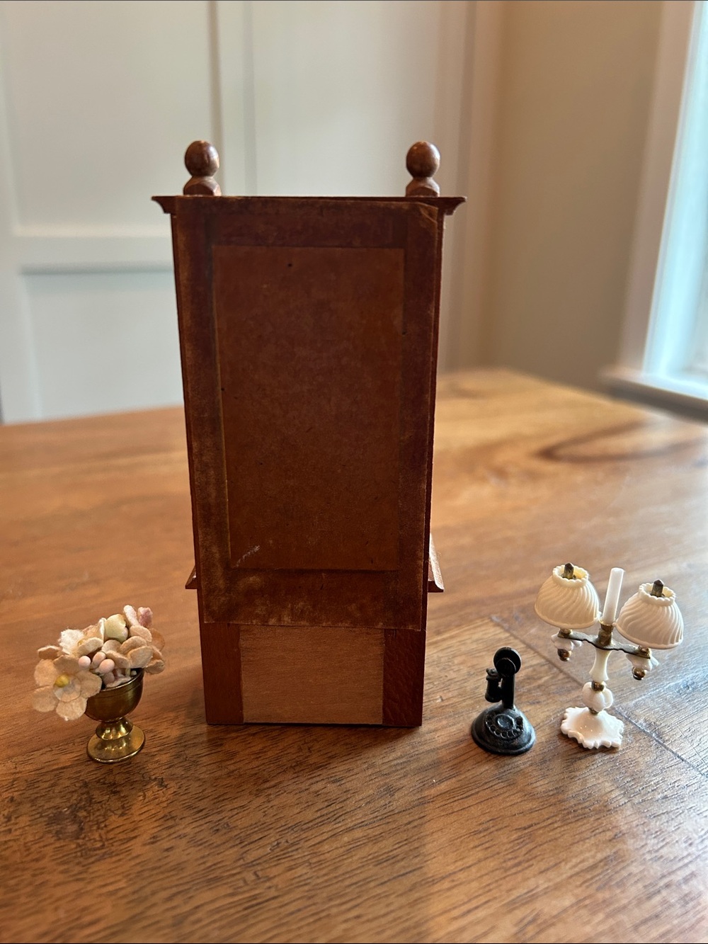 Vtg 1972 Reevesline Wooden Hall Console, Dollhouse Furniture - Picture 3 of 6